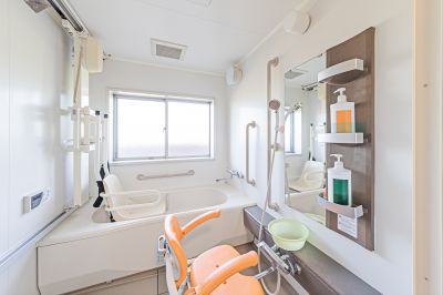 Best Accessible Bathroom Renovation Contractors in Angleton, TX